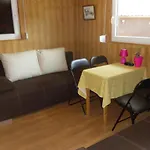 Nad Jeziorem Karłowice Karlowice