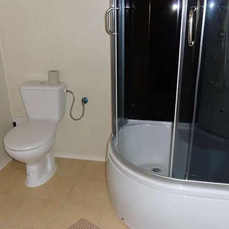 Nad Jeziorem Karłowice Domek alpejski
