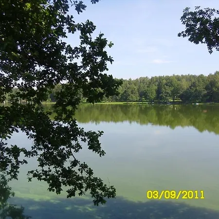 Nad Jeziorem Karlowice