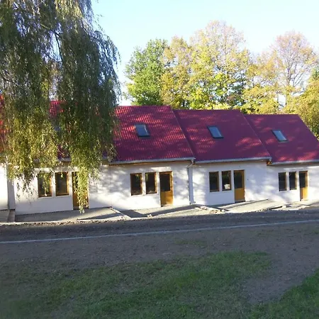Domek alpejski Nad Jeziorem Karłowice
