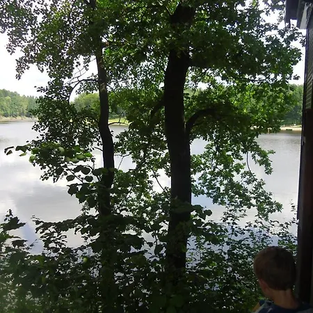 Nad Jeziorem 木屋 Karlowice