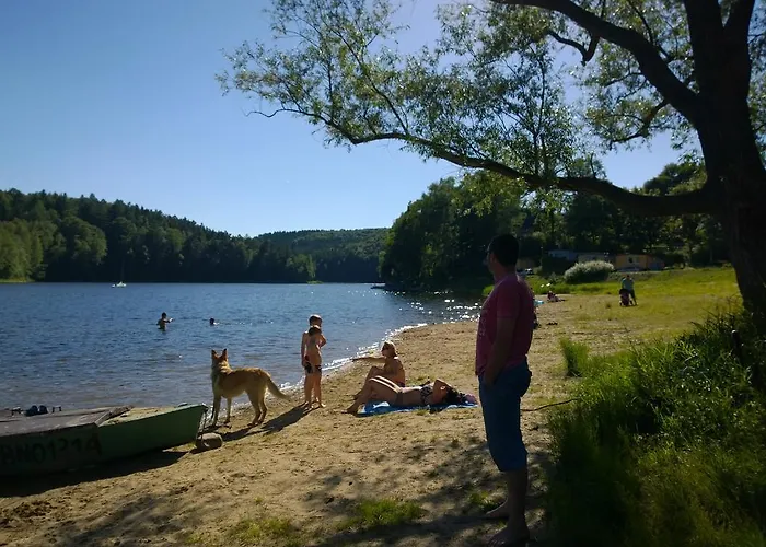 Nad Jeziorem Karłowice